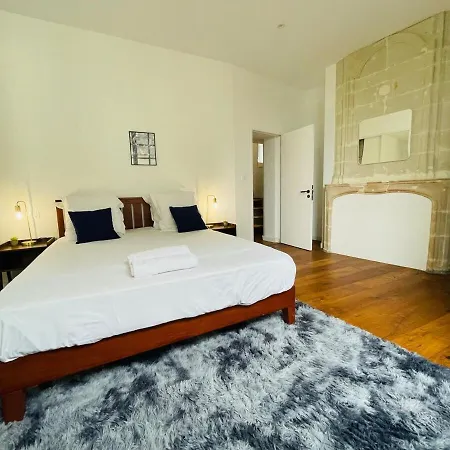 Casa : L'eclat De La Doutre Angers