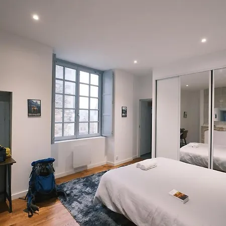 Casa : L'eclat De La Doutre Apartment