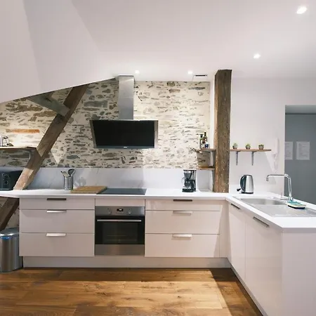 Casa : L'eclat De La Doutre Angers